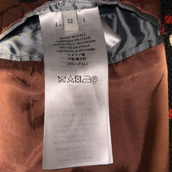 Gucci Black and Red Patterned Pea Coat - Picture 4 of 15